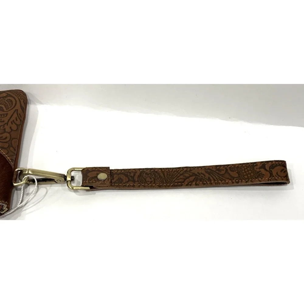 Countryside Co. Cowhide Tooled Leather Wristlet Clutch Brown White NWT